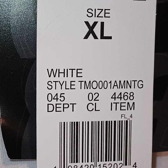 NEW Men's The Muppets Kermit Kiss Short Sleeve Crewneck T-Shirt - White - Picture 6 of 7